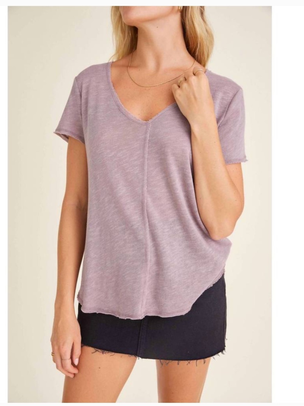 Project Social T Dusty Lavender V-Neck Short Sleeve Tee Medium